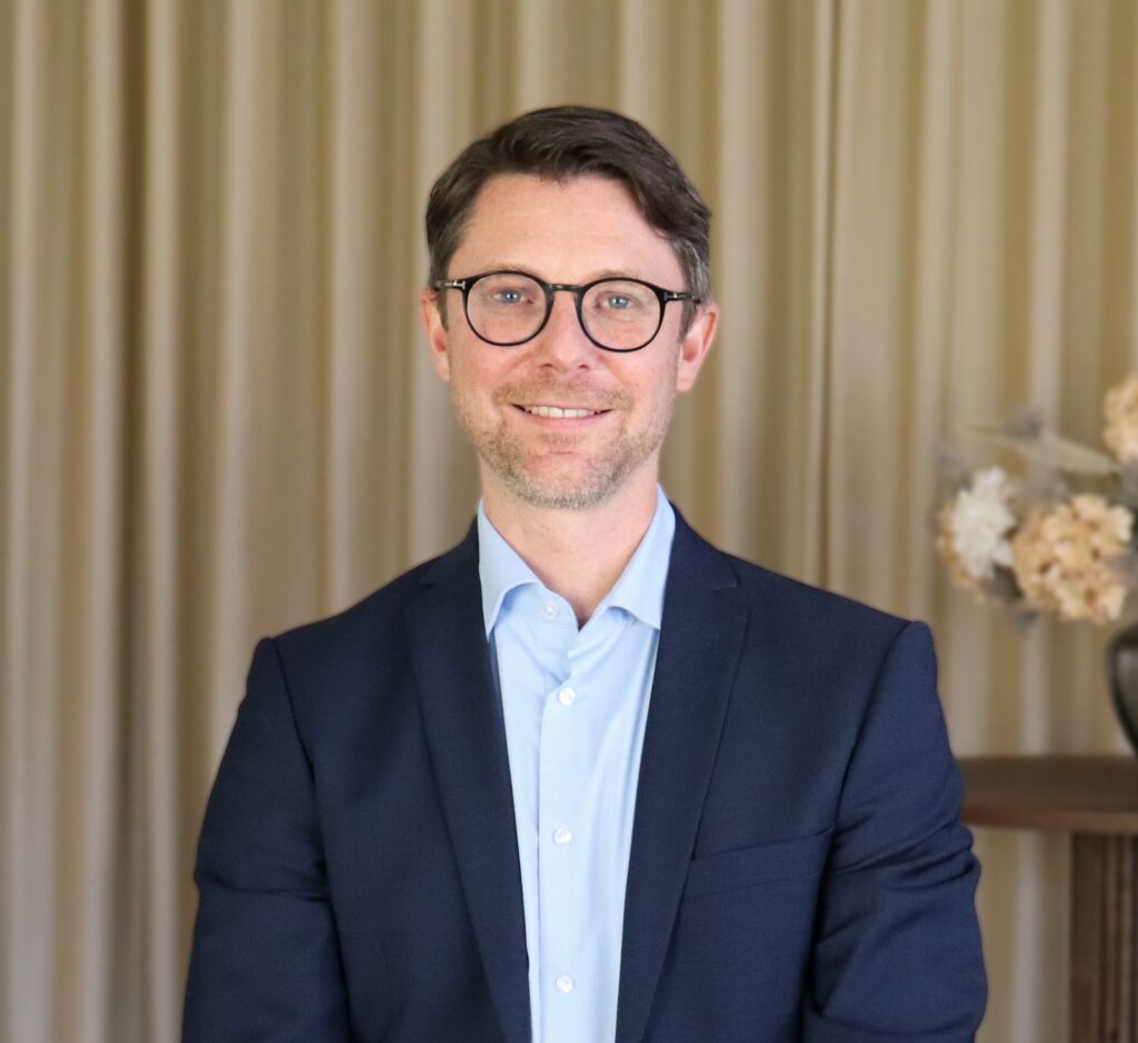 Erik Wikström, Axelent